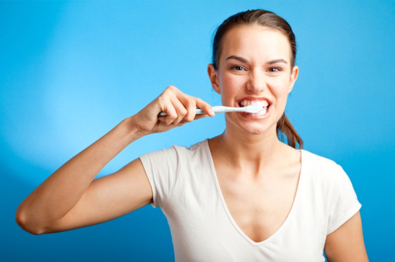 Pare de errar ao escovar os dentes